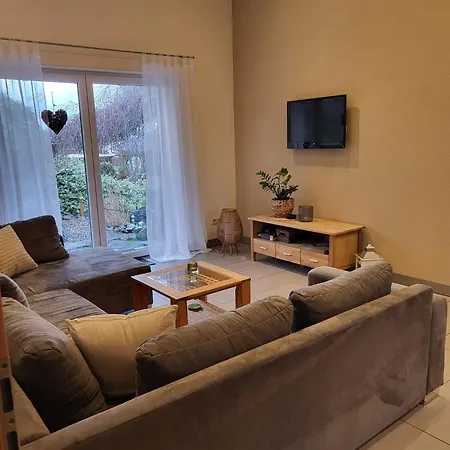 Holiday home Fuer Sieben Personen Friedrichshausen
